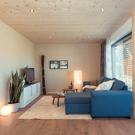 Διαμέρισμα Simply *